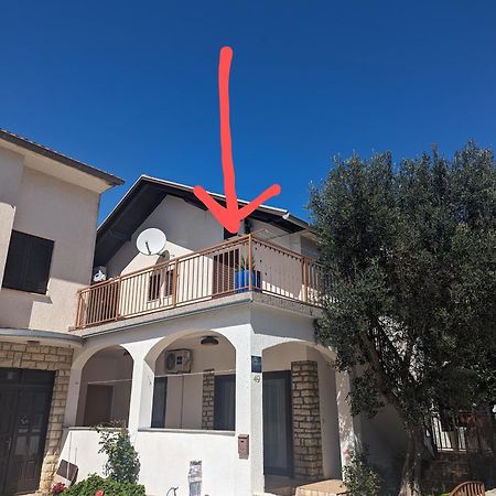 סרימה Zeezicht Appartement 50M From Beach מראה חיצוני תמונה